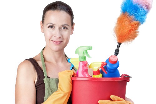 Detailed post-construction cleaning in Battersea for kitchens, fixtures, and hard-to-reach dust