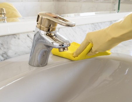 Local mattress cleaning for homes, rentals, and guest rooms in Battersea